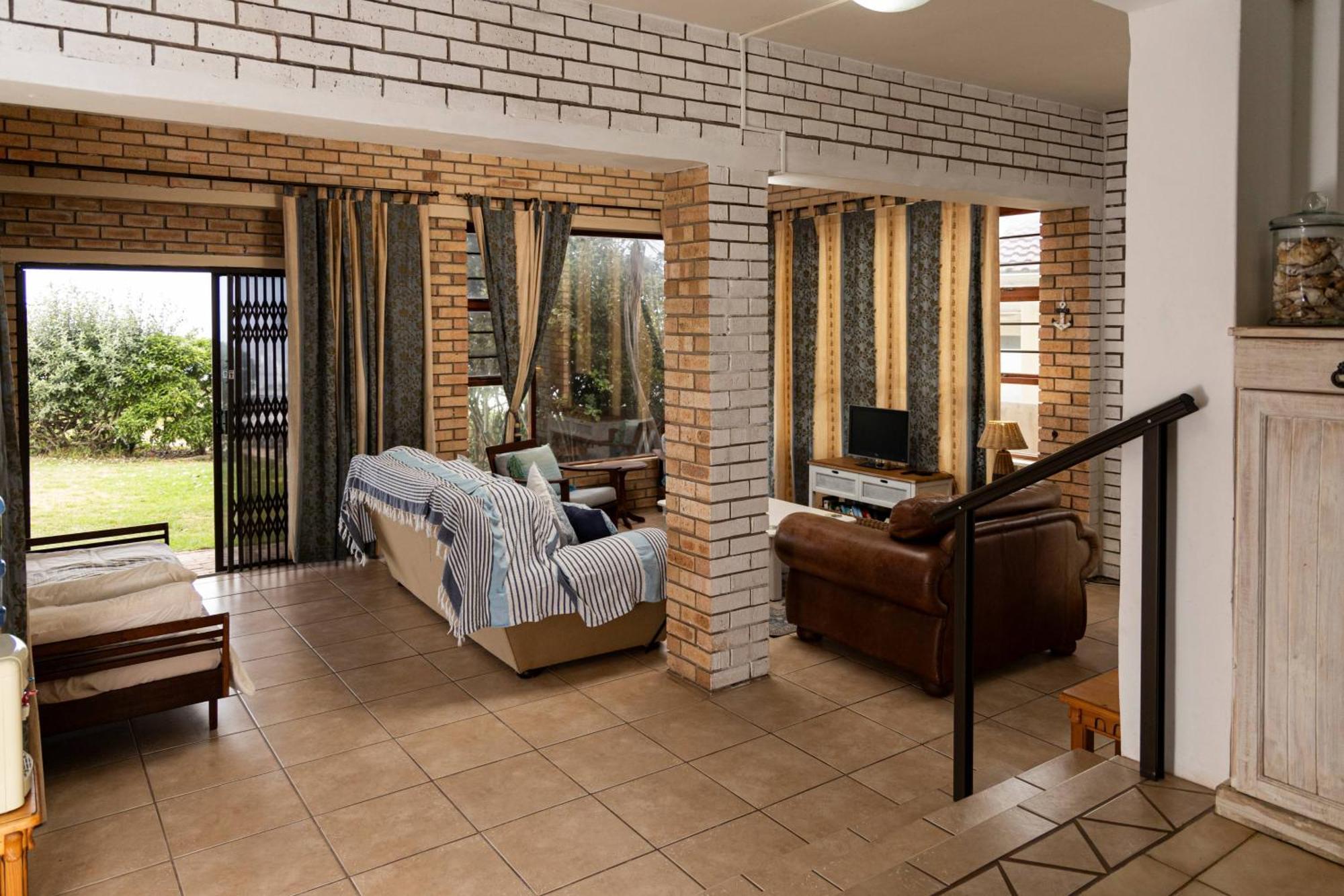 Barracuda Lodge Paradise Beach Exterior photo
