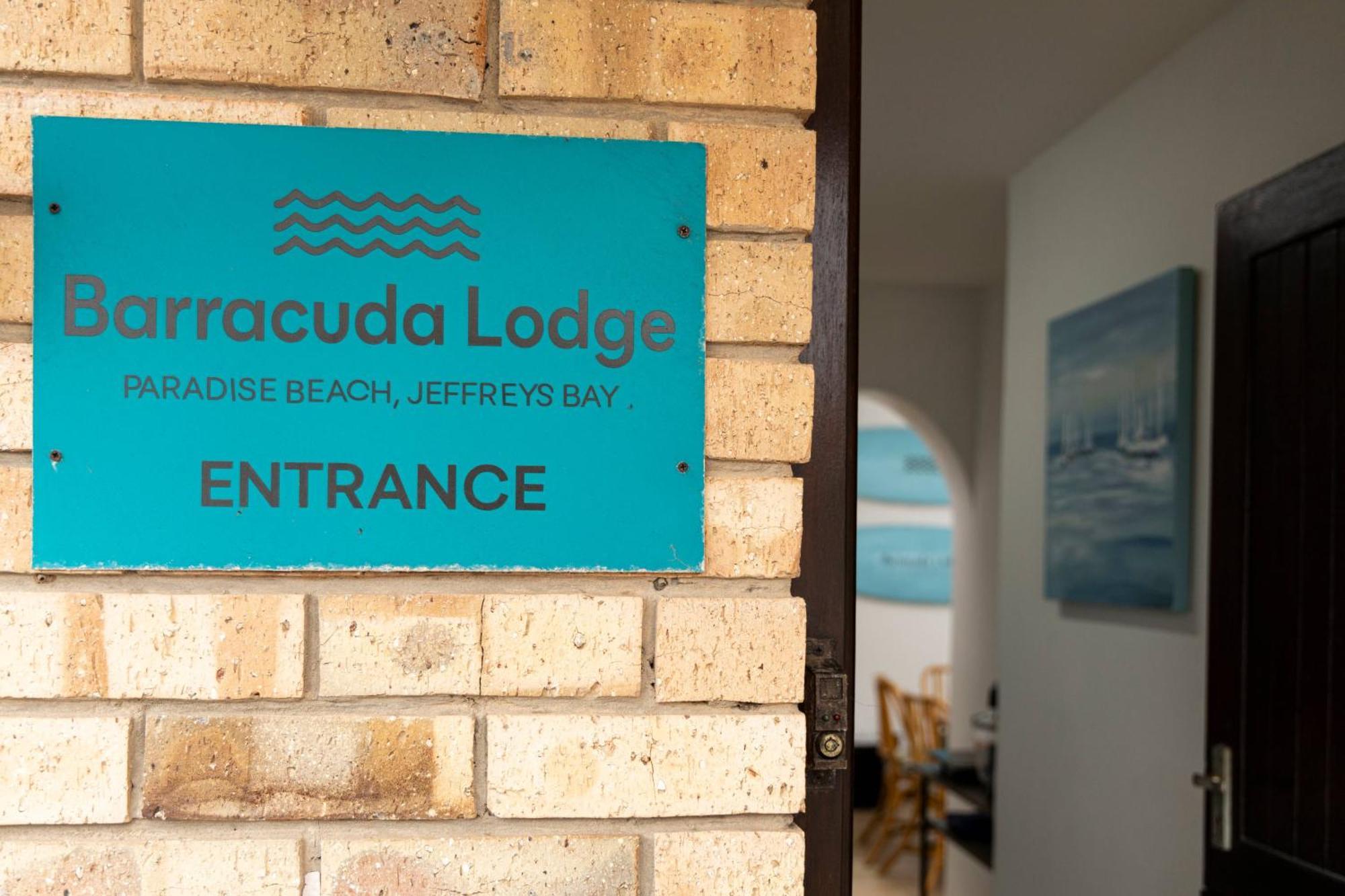 Barracuda Lodge Paradise Beach Exterior photo